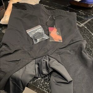 Honeylove Super-short Black Shapewear NWT Black